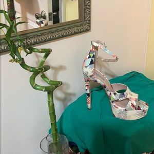 Steve Madden Shoes - colored textured platforms with angle closure Steve Madden Shoes - colored textured platforms with angle closure